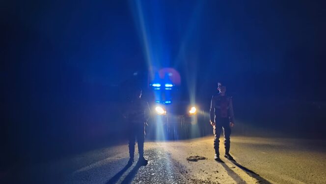 
Sat Samapta Polres Mesuji Patroli Malam Hari di Perbatasan Mesuji Lampung – Oki Sumsel