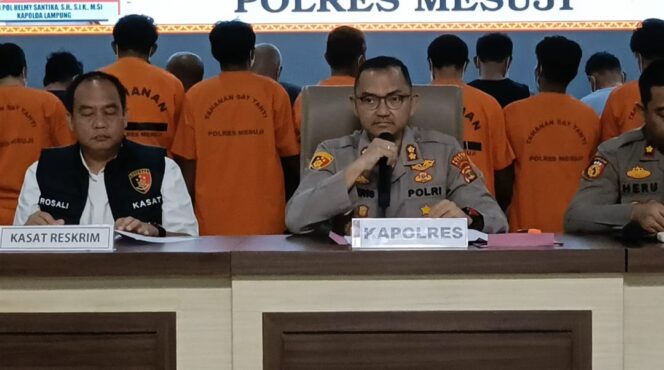 
Selama Ops Cempaka Krakatau 2025 Polres Mesuji Berhasil Amankan 15 Pelaku Kasus Yang Berbeda